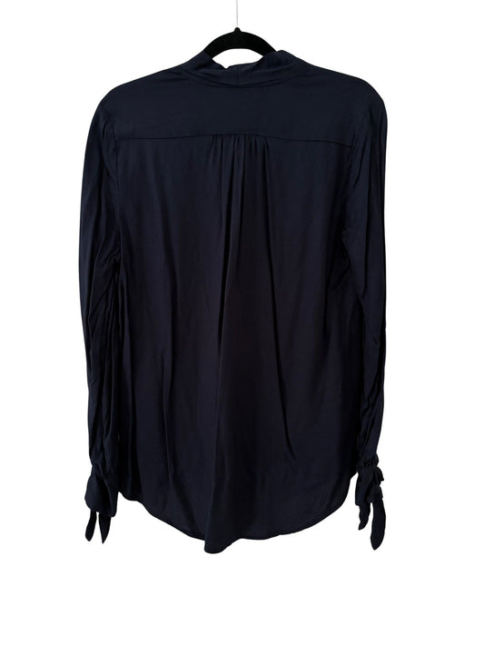 COUNTRY ROAD V-Neck Crossover Shirt / Navy / Size XS
